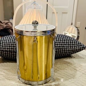 D6-RARE Vintage 1980's Gold & Silver ice bucket with Barware Utensils